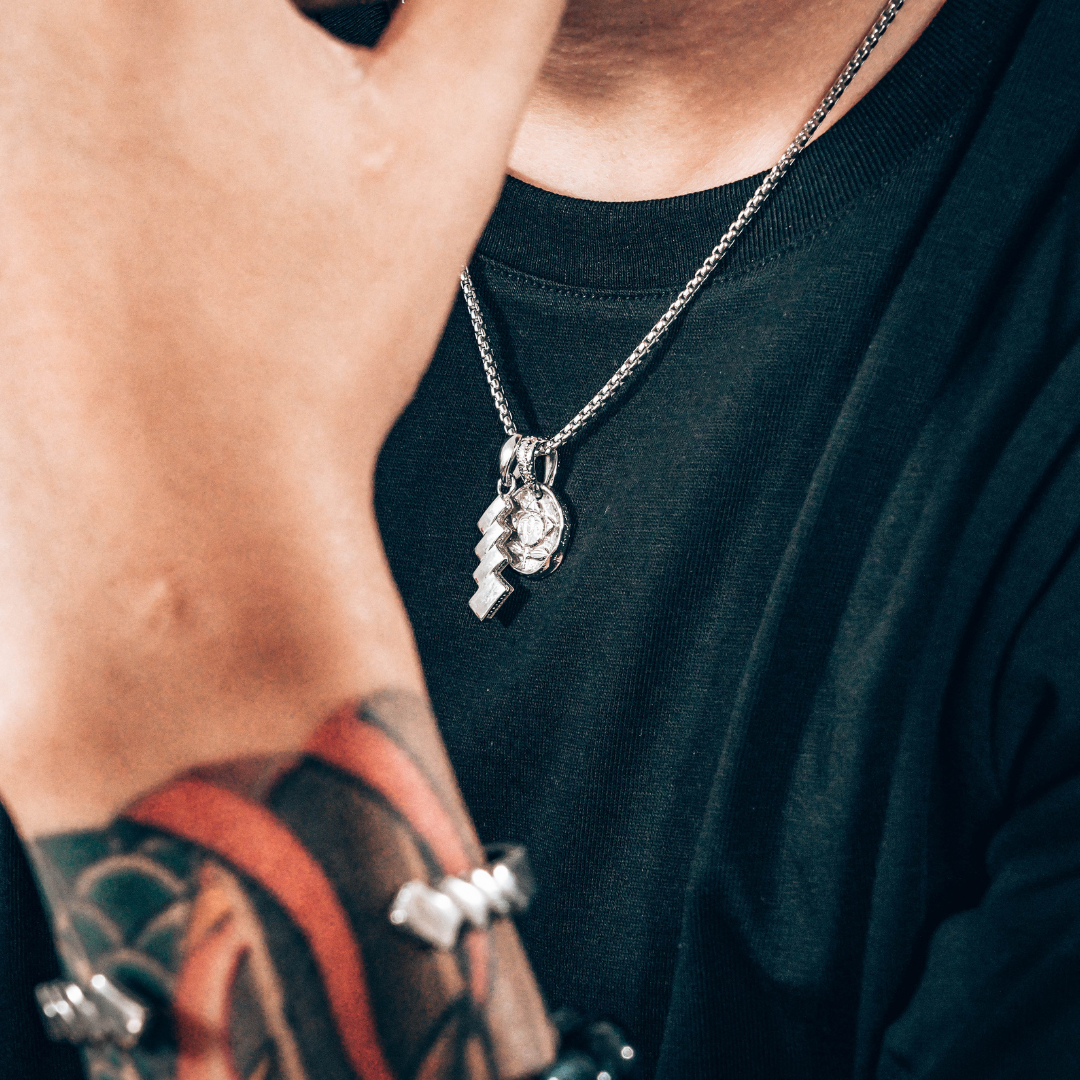 Silver Shide Amulet