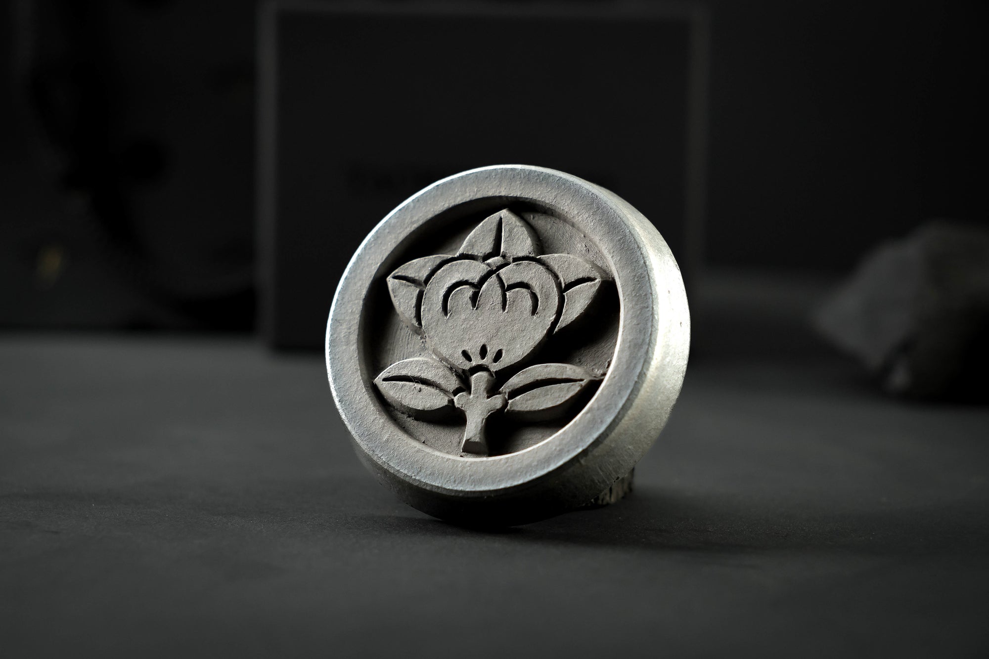 Tachibana-Kamon-Aroma-Plate-1
