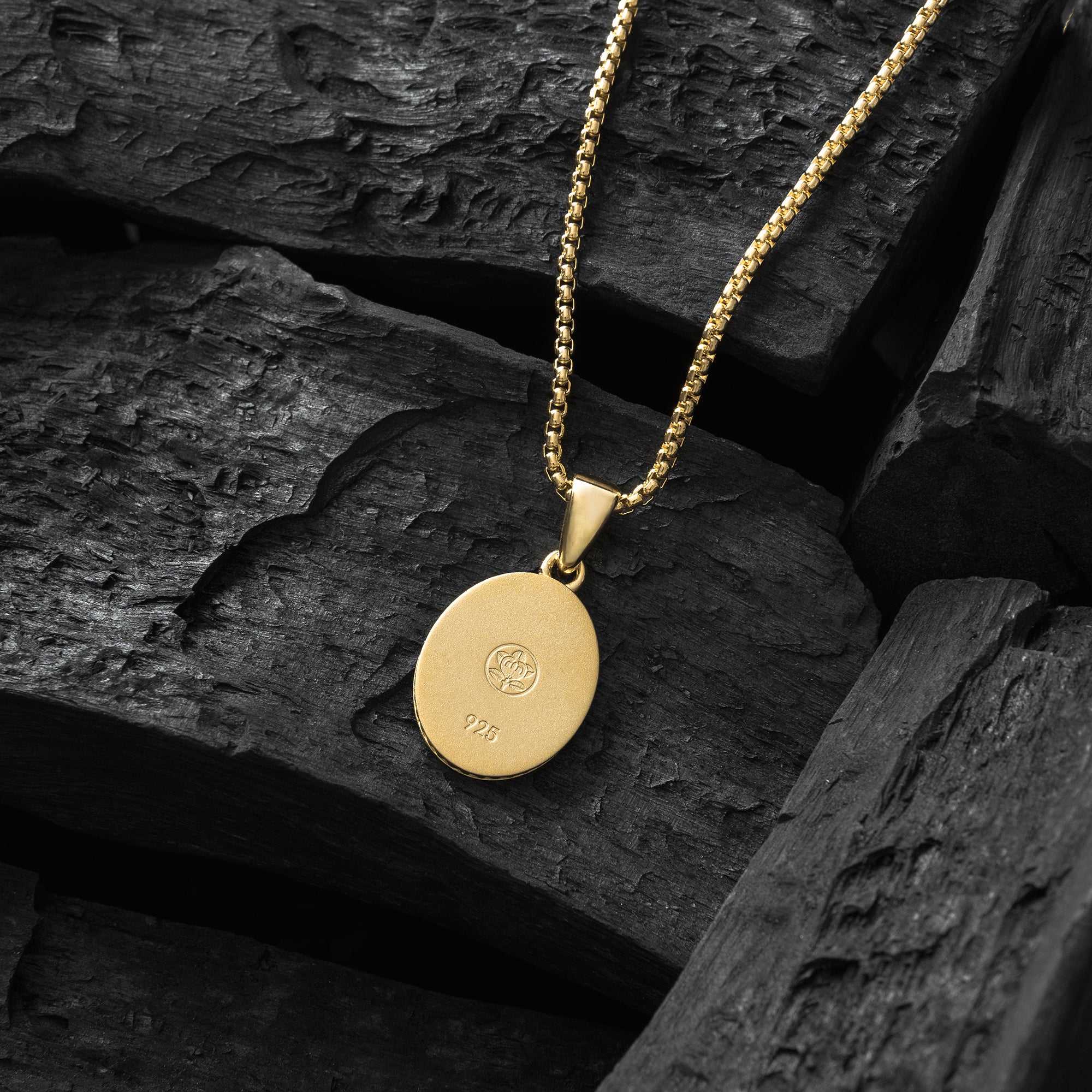Bonji-necklace-back-logo