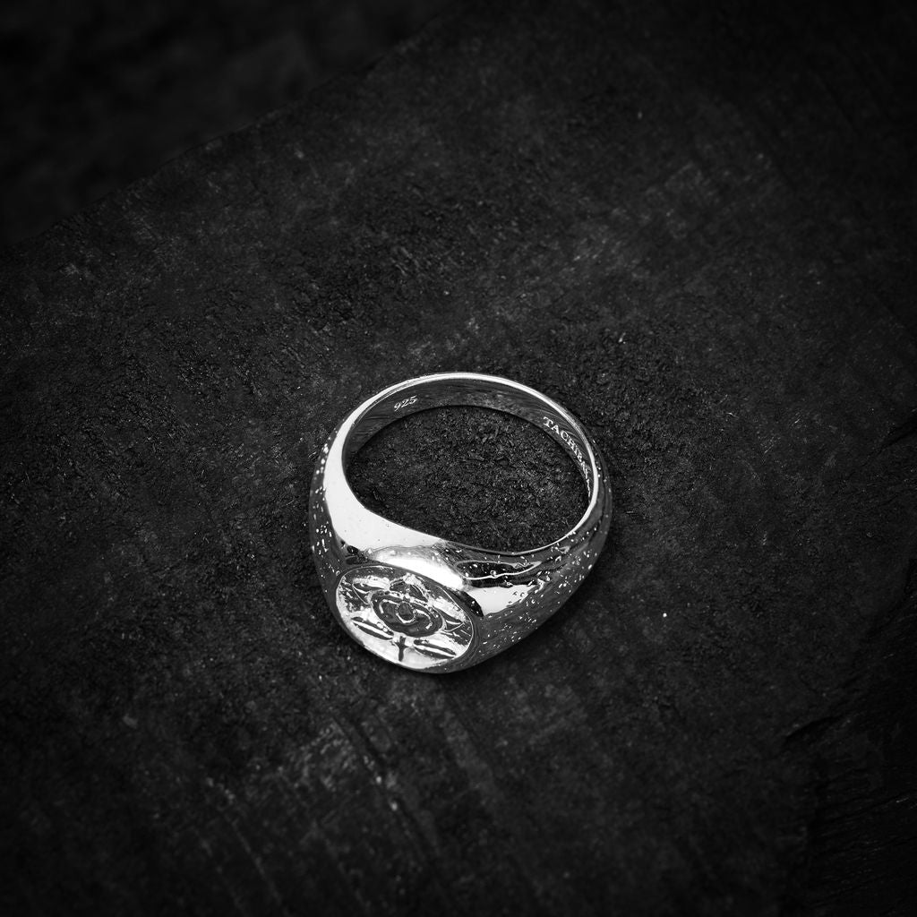 Silver Tachibana Kamon Signet Ring