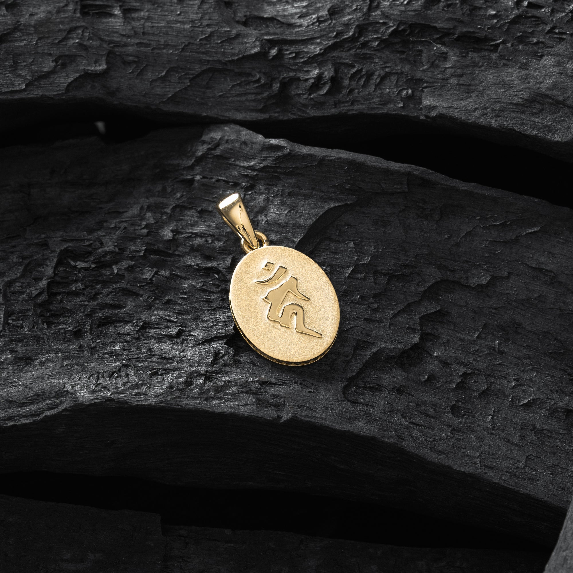 Gold-Fud-Myoo-Pendant-1