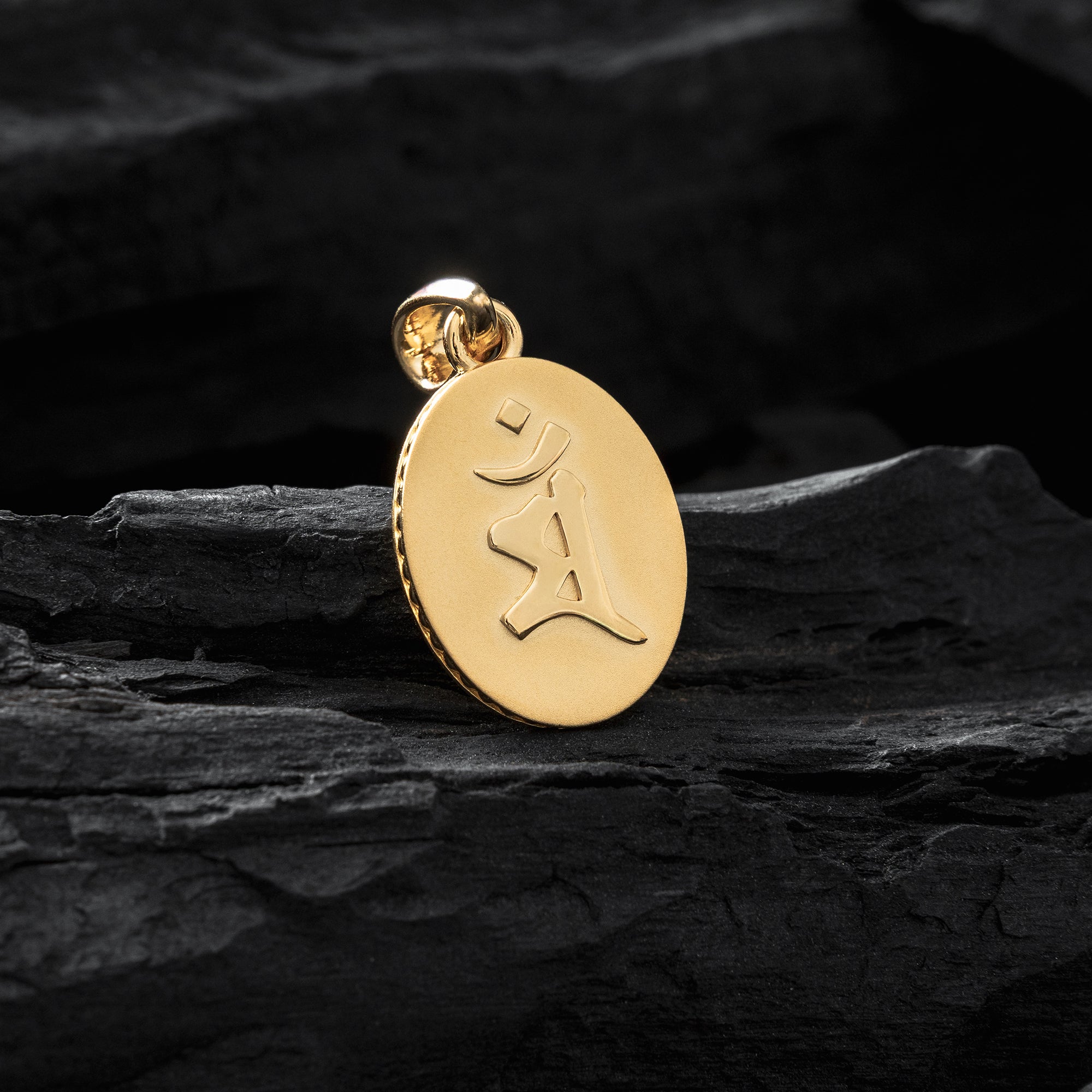 Gold-Monju-pendant